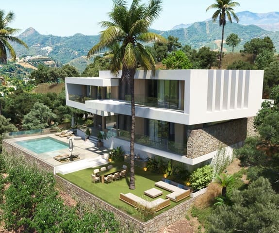 Chalet de 4 habitaciones en Sotogrande Alto, San Roque en venta con piscina garaje - 3.800.000 € (Ref: 9655778)