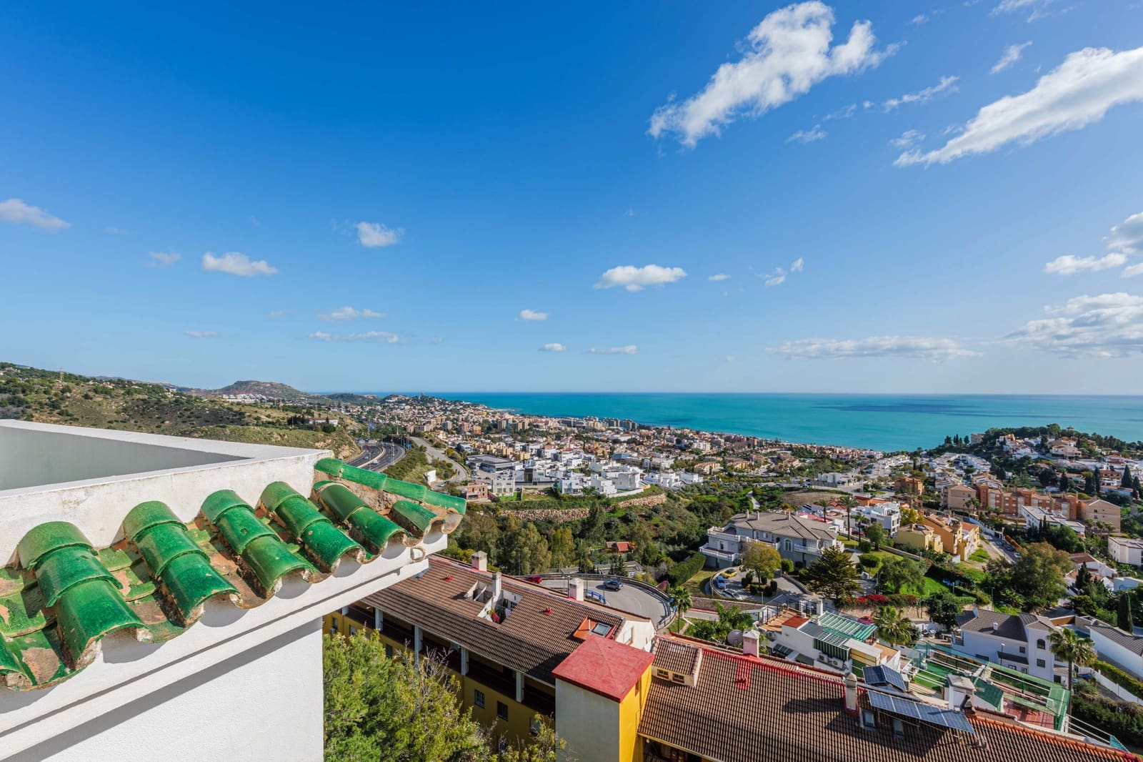 4 soveværelse Penthouse til salg i Malaga by med swimmingpool garage - € 1.090.000 (Ref: 9658468)
