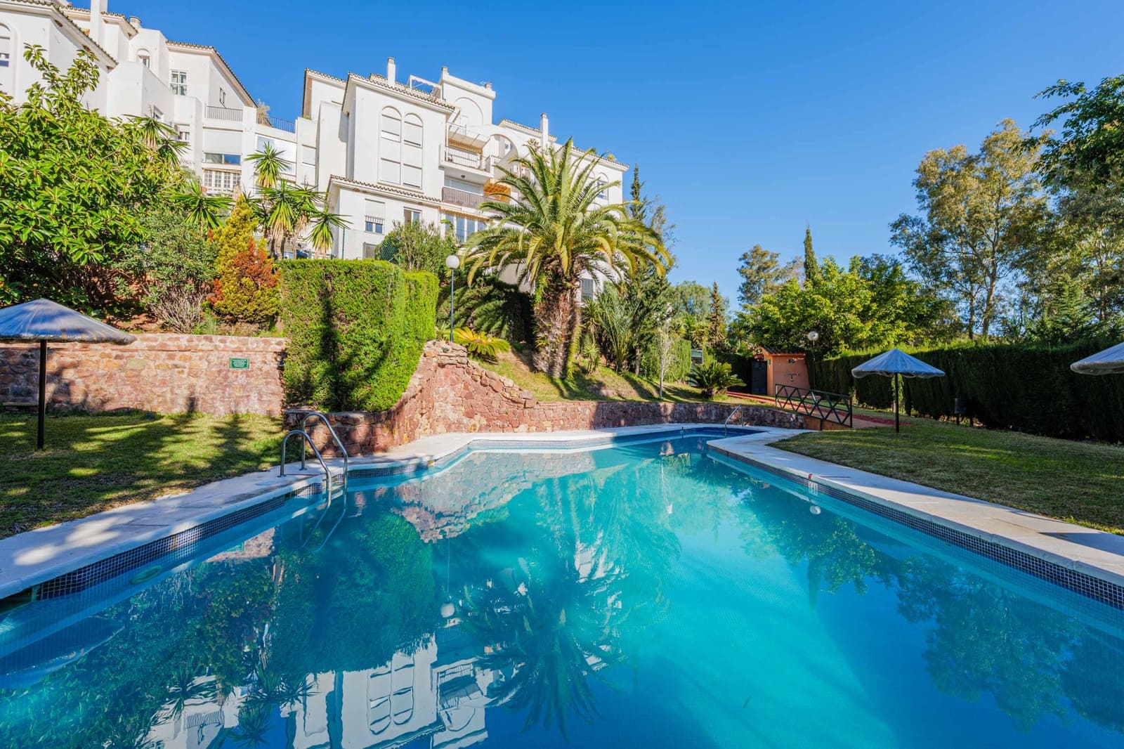 4 soveværelse Penthouse til salg i Malaga by med swimmingpool garage - € 1.090.000 (Ref: 9658468)