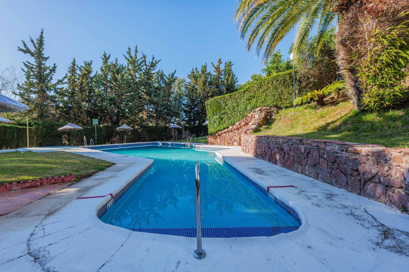 4 soveværelse Penthouse til salg i Malaga by med swimmingpool garage - € 1.090.000 (Ref: 9658468)