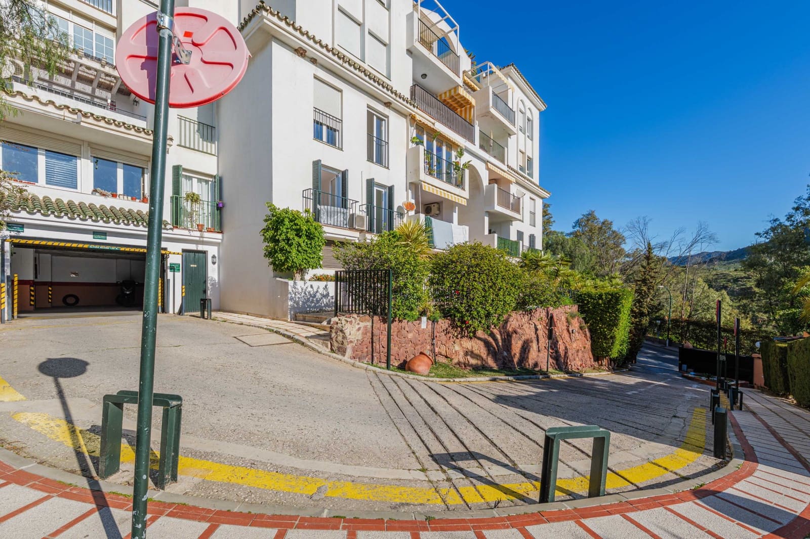 4 soveværelse Penthouse til salg i Malaga by med swimmingpool garage - € 1.090.000 (Ref: 9658468)