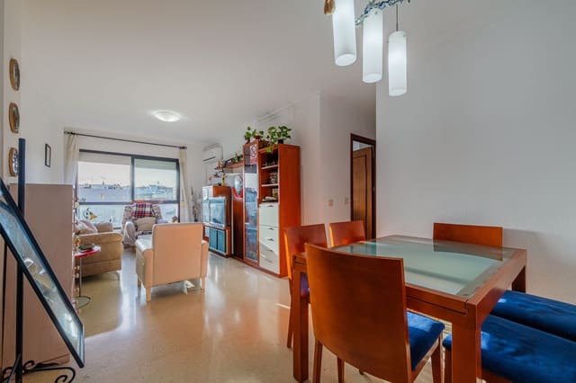 3 sovrum Takvåning till salu i Málaga stad med garage - 365 000 € (Ref: 9673967)