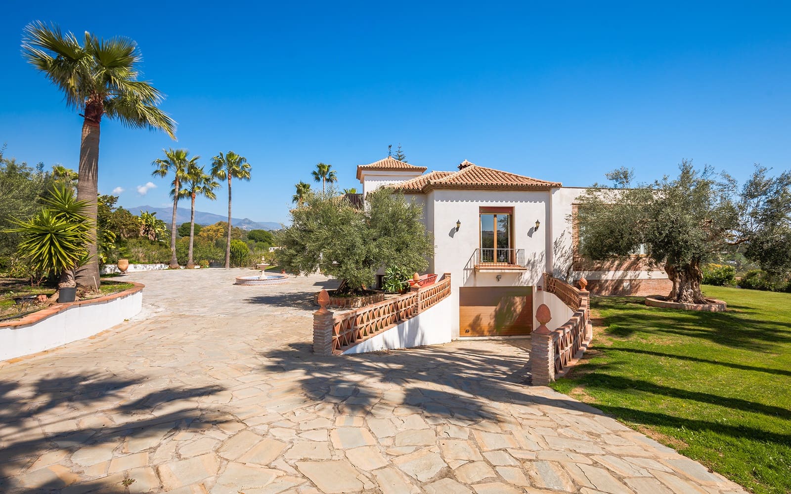 4 chambre Finca/Maison de Campagne à vendre à El Padron avec piscine garage - 2 250 000 € (Ref: 9694893)