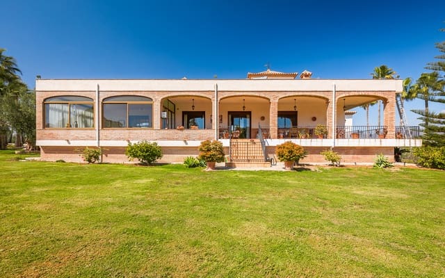 4 chambre Finca/Maison de Campagne à vendre à El Padrón, Estepona avec piscine garage - 2 250 000 € (Ref: 9694893)