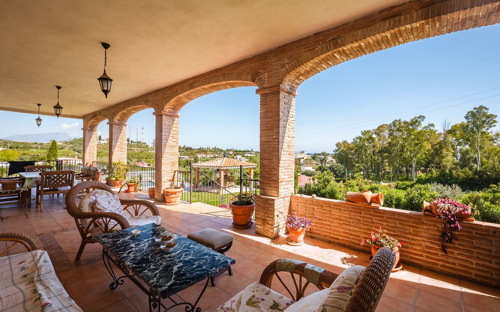 Finca/Casa Rural de 4 habitaciones en El Padrón en venta con piscina garaje - 1.960.000 € (Ref: 9694893)