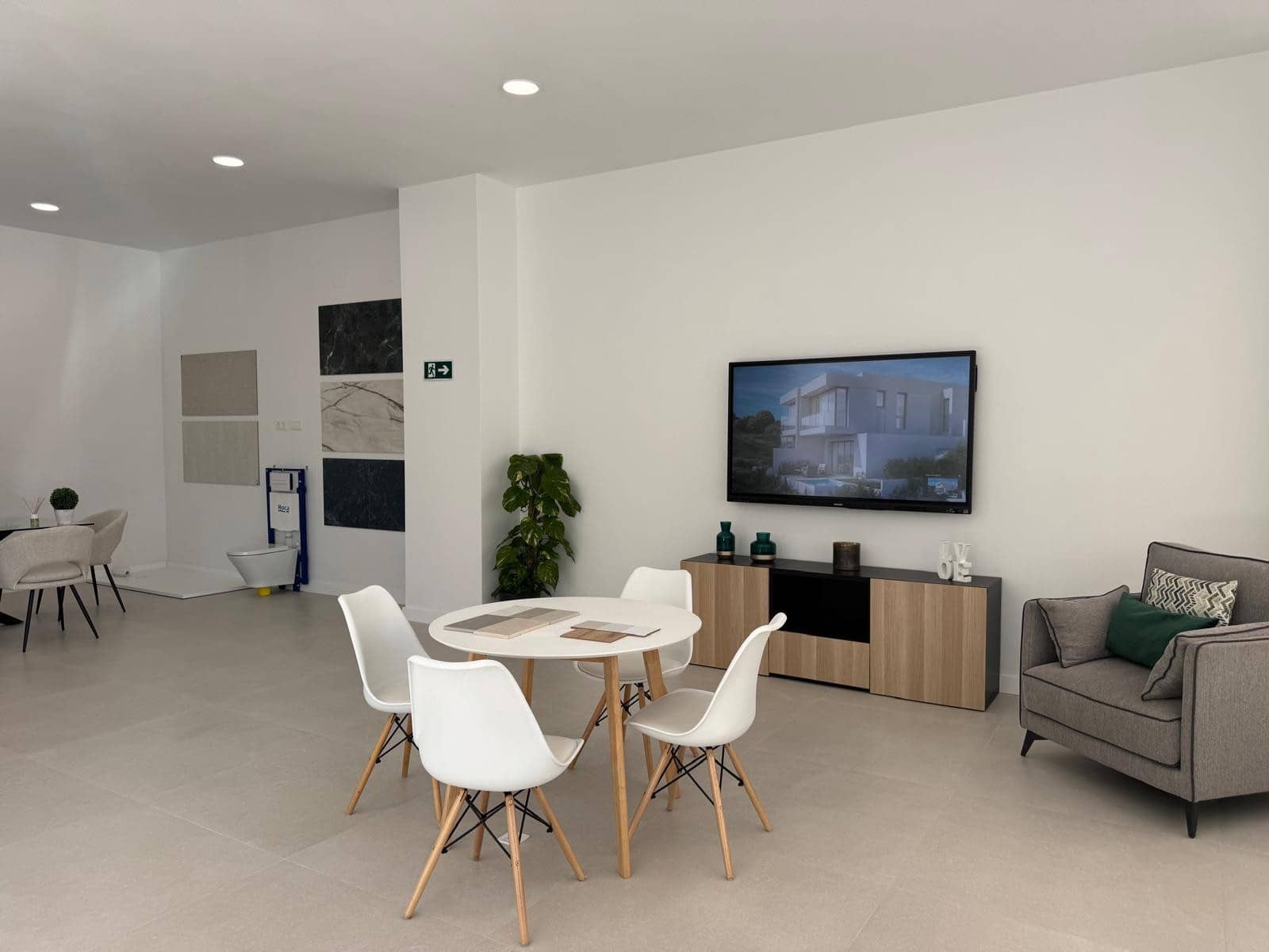 4 soveværelse Semi-Rækkehus til salg i Lagos med swimmingpool garage - € 530.000 (Ref: 9694894)