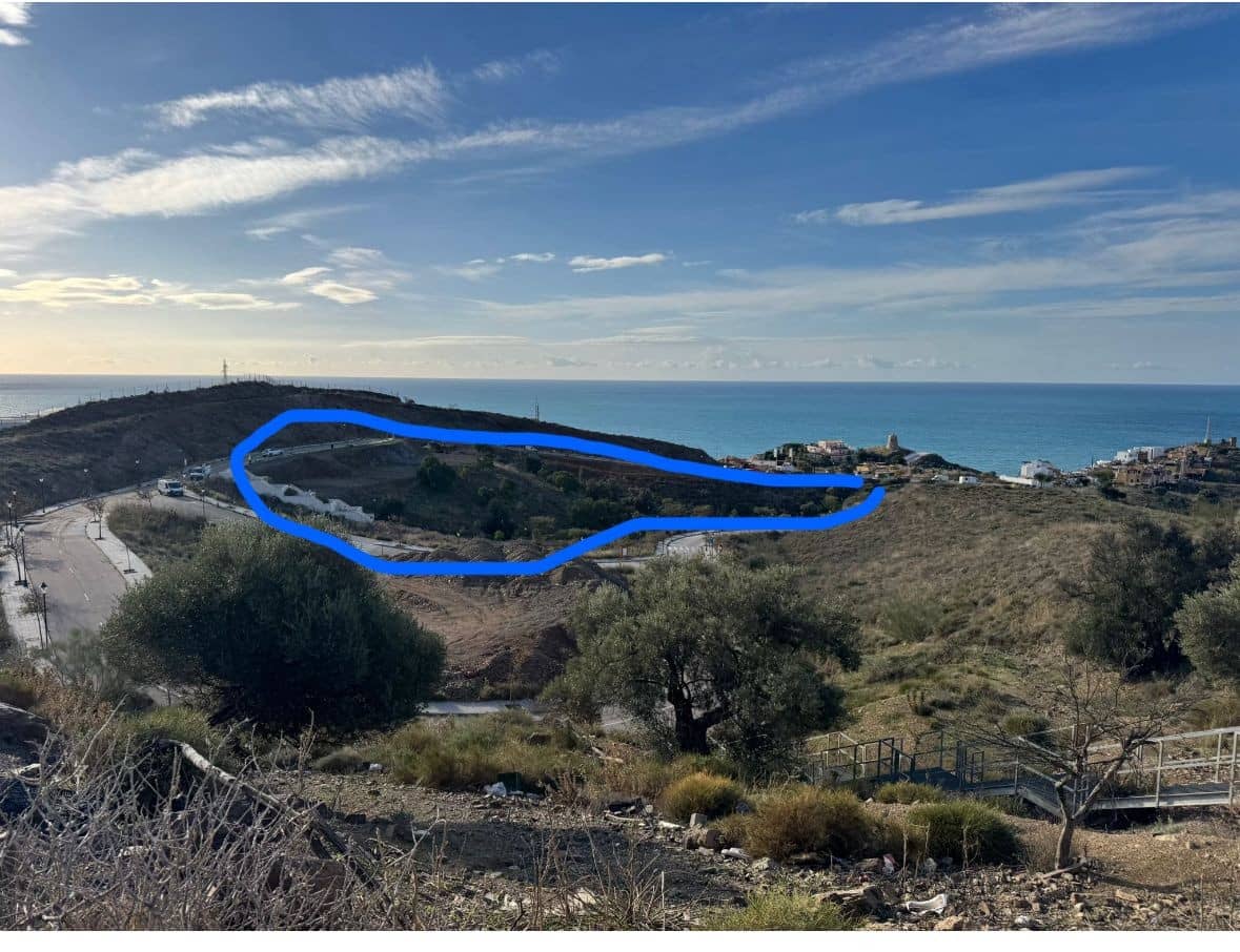 4 soveværelse Semi-Rækkehus til salg i Lagos med swimmingpool garage - € 469.000 (Ref: 9694895)