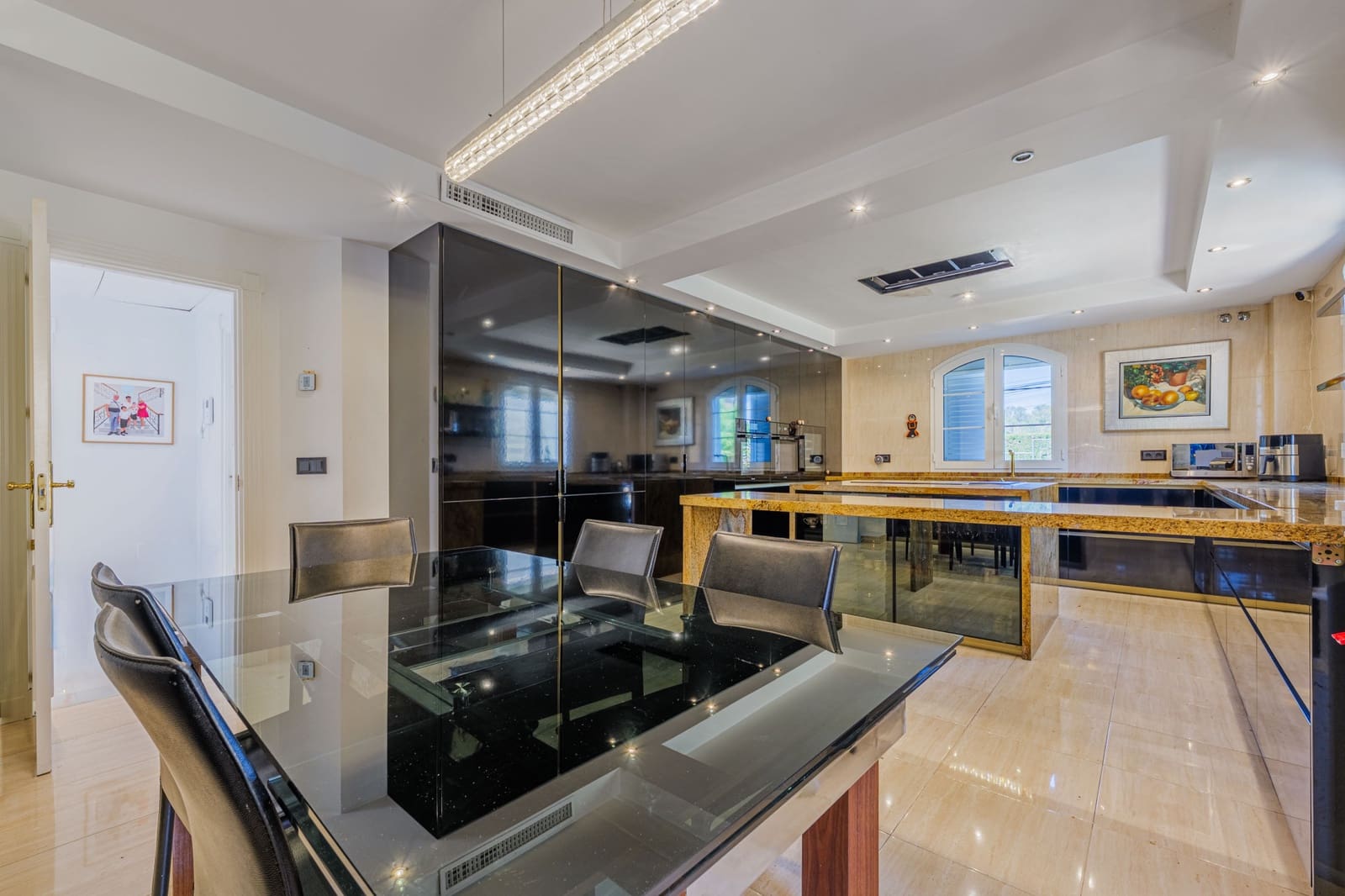 8 soverom Villa til salgs i Puerto de la Torre med svømmebasseng garasje - € 1 875 000 (Ref: 9701419)