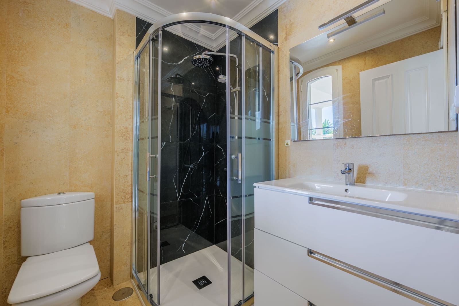 8 soverom Villa til salgs i Puerto de la Torre med svømmebasseng garasje - € 1 875 000 (Ref: 9701419)