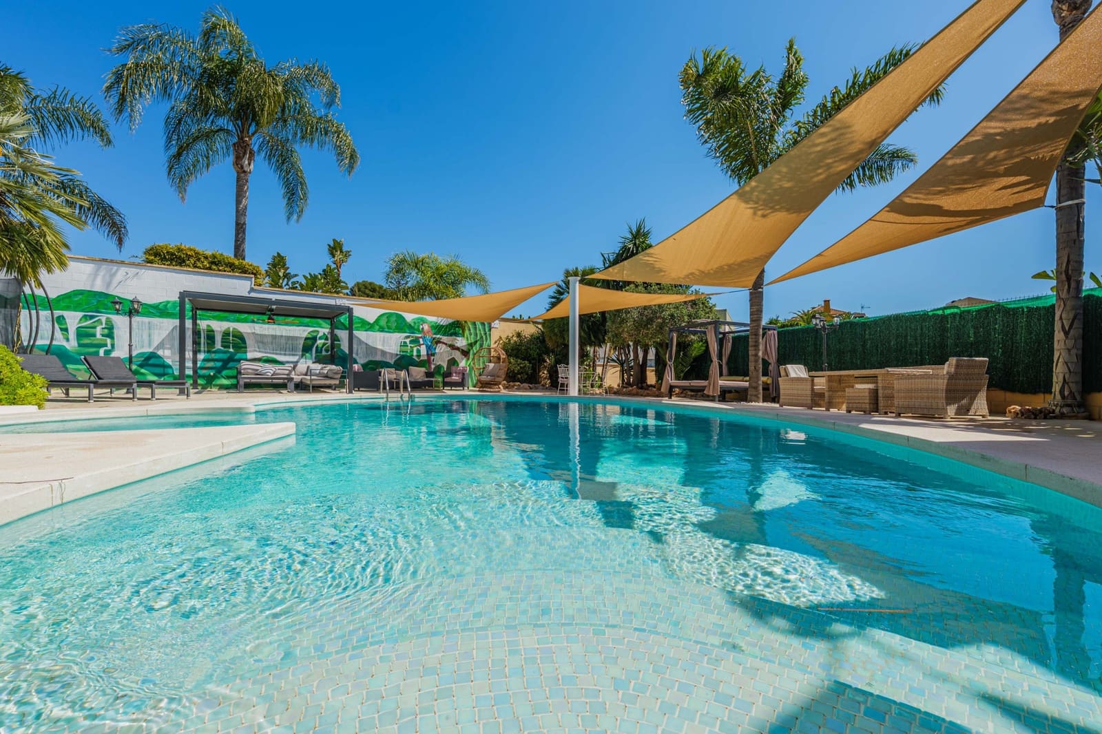 8 soverom Villa til salgs i Puerto de la Torre med svømmebasseng garasje - € 1 875 000 (Ref: 9701419)