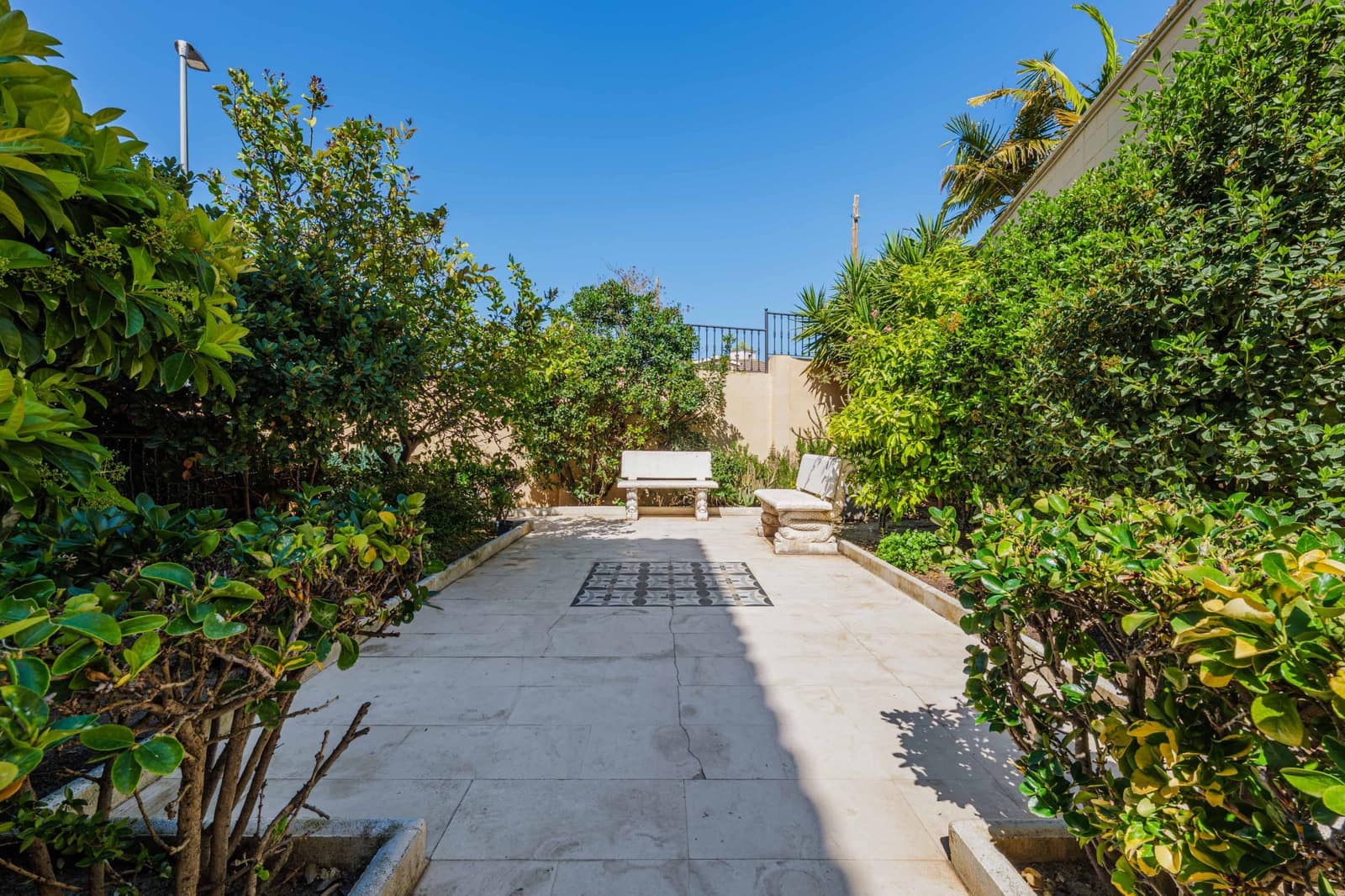 8 soverom Villa til salgs i Puerto de la Torre med svømmebasseng garasje - € 1 875 000 (Ref: 9701419)