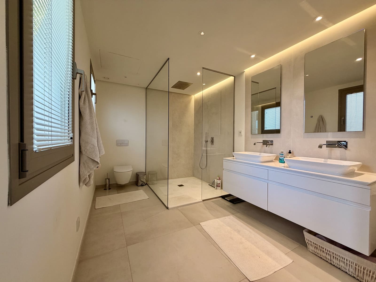 3 camera da letto Appartamento in vendita in Marbella con piscina garage - 1.695.000 € (Rif: 9711167)