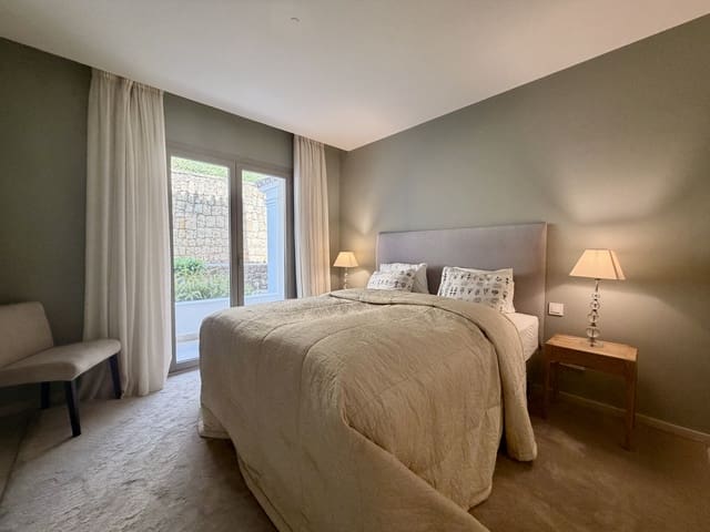 3 Zimmer Apartment zu verkaufen in Marbella mit Pool Garage - 1.695.000 € (Ref: 9711167)