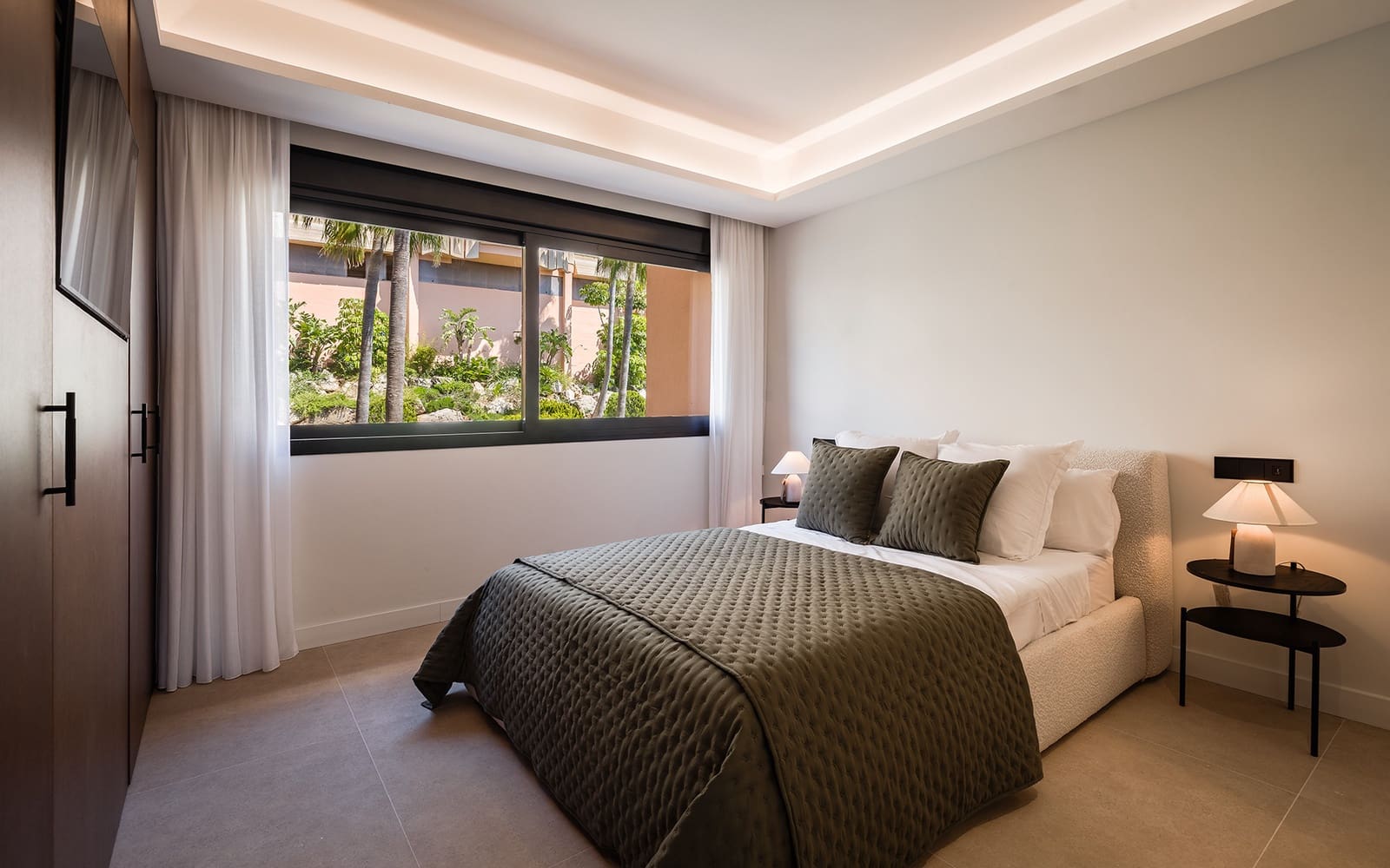 3 slaapkamer Appartement te koop in Marbella met zwembad garage - € 1.650.000 (Ref: 9714626)