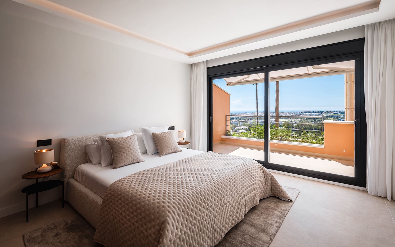 3 slaapkamer Appartement te koop in Marbella met zwembad garage - € 1.650.000 (Ref: 9714626)