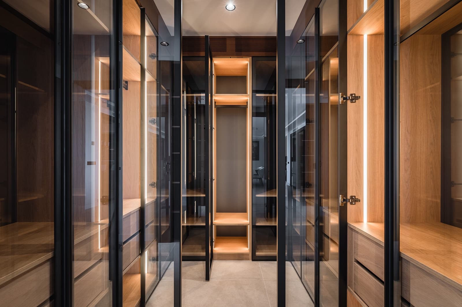 3 slaapkamer Appartement te koop in Marbella met zwembad garage - € 1.650.000 (Ref: 9714626)