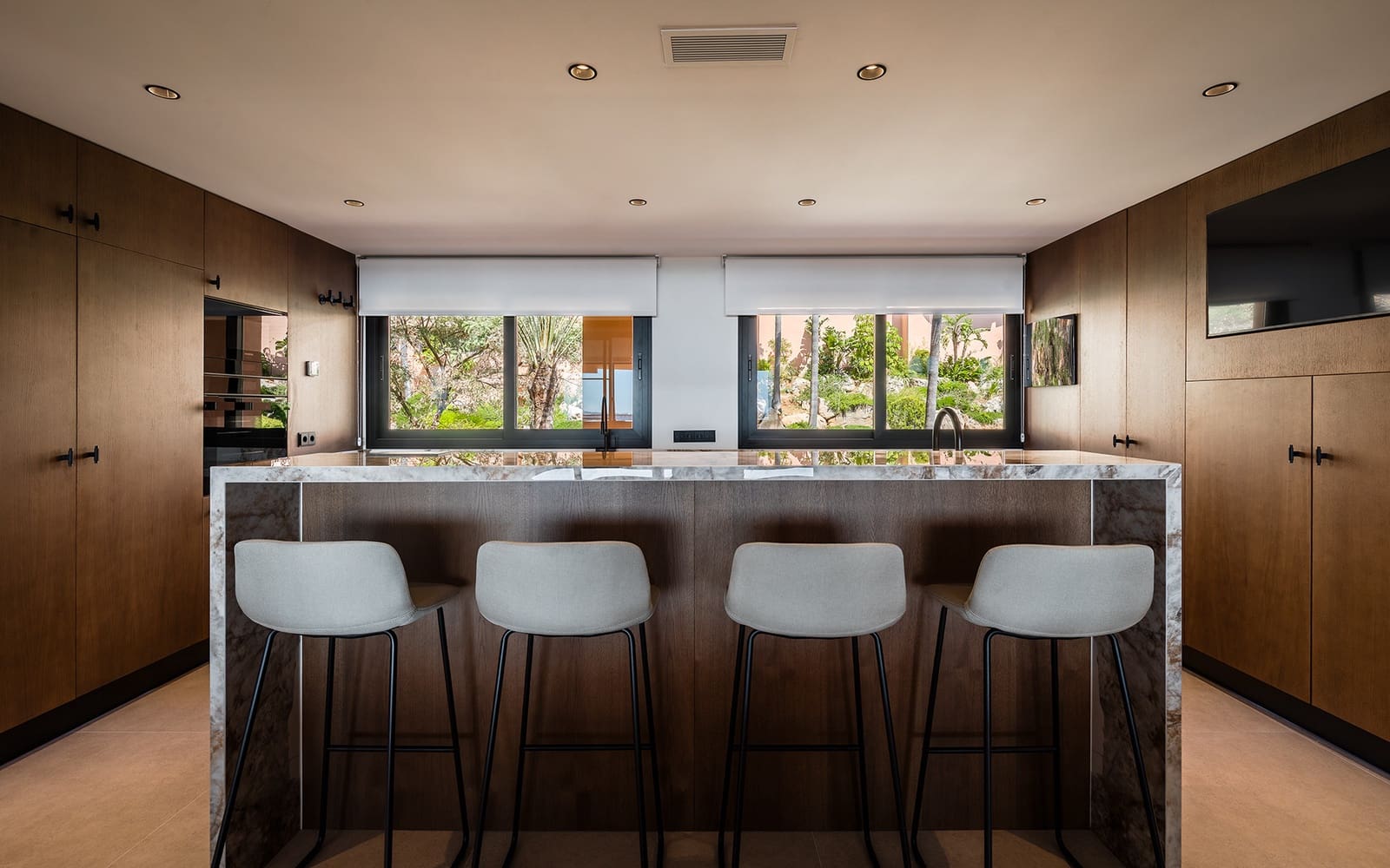 3 slaapkamer Appartement te koop in Marbella met zwembad garage - € 1.650.000 (Ref: 9714626)