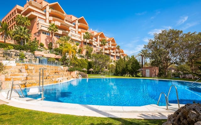 3 slaapkamer Appartement te koop in Marbella met zwembad garage - € 1.650.000 (Ref: 9714626)