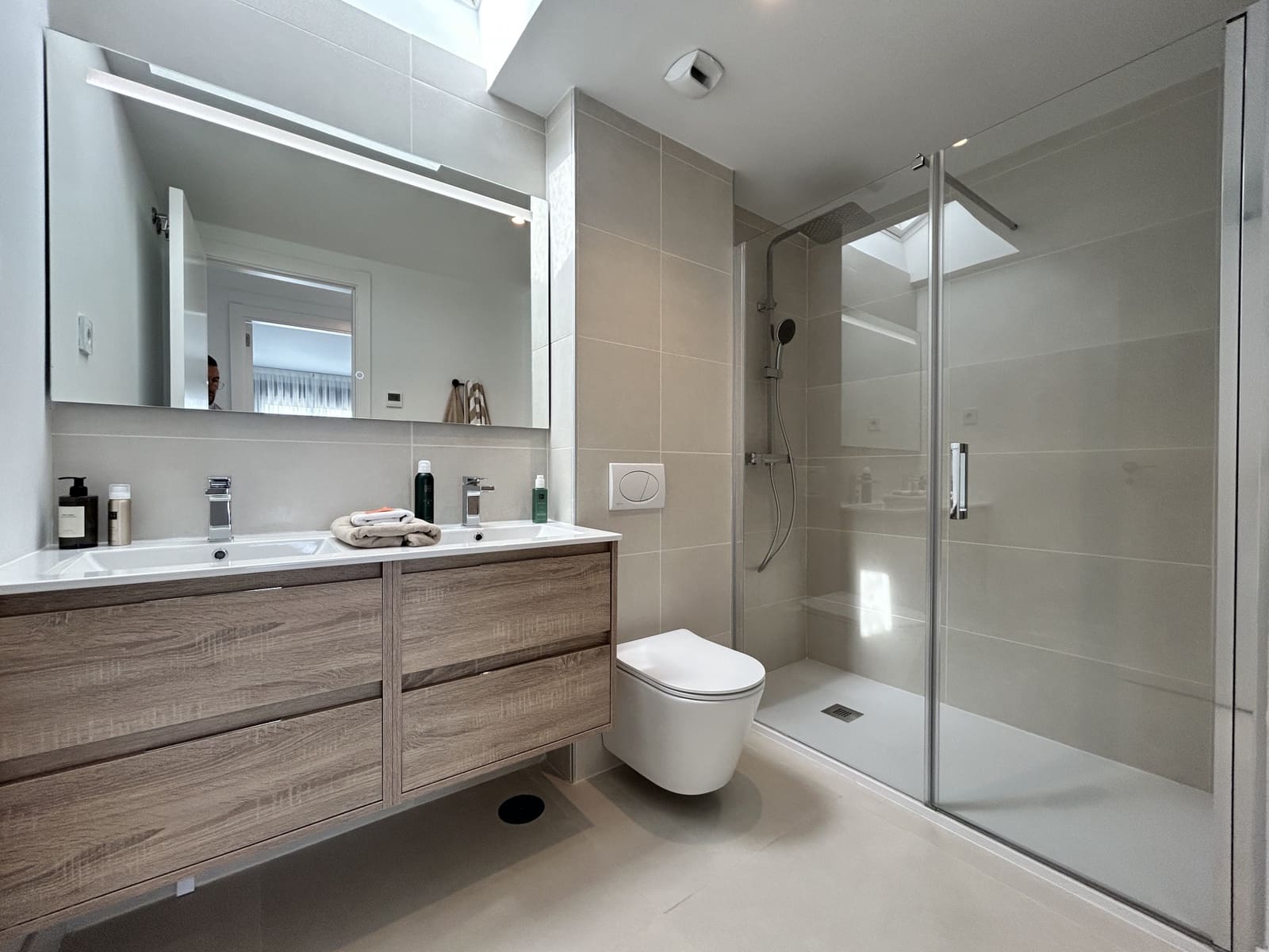 3 sypialnia Penthouse na sprzedaż w Fuengirola z basenem garażem - 899 000 € (Ref: 9714627)