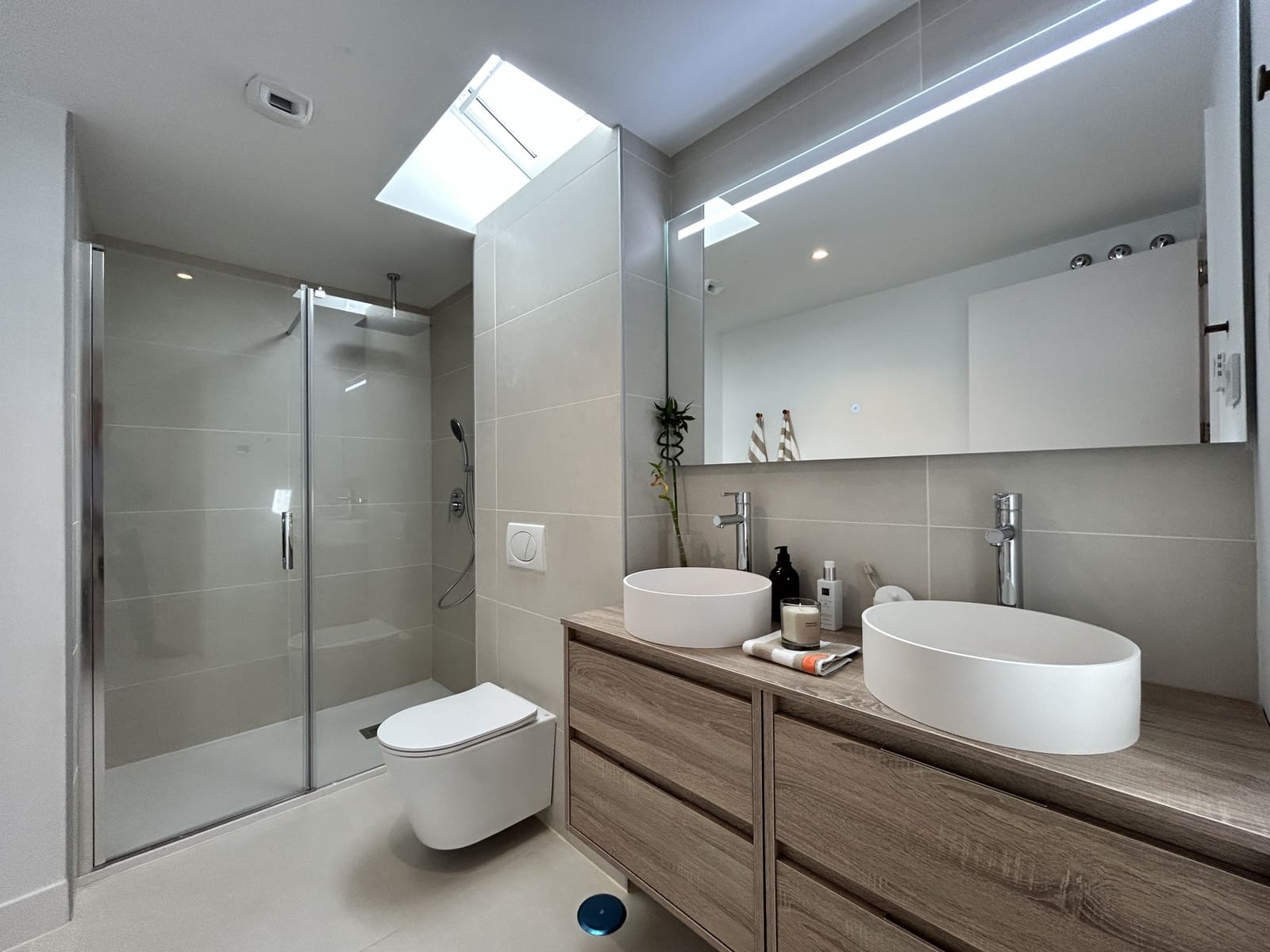 3 sypialnia Penthouse na sprzedaż w Fuengirola z basenem garażem - 899 000 € (Ref: 9714627)