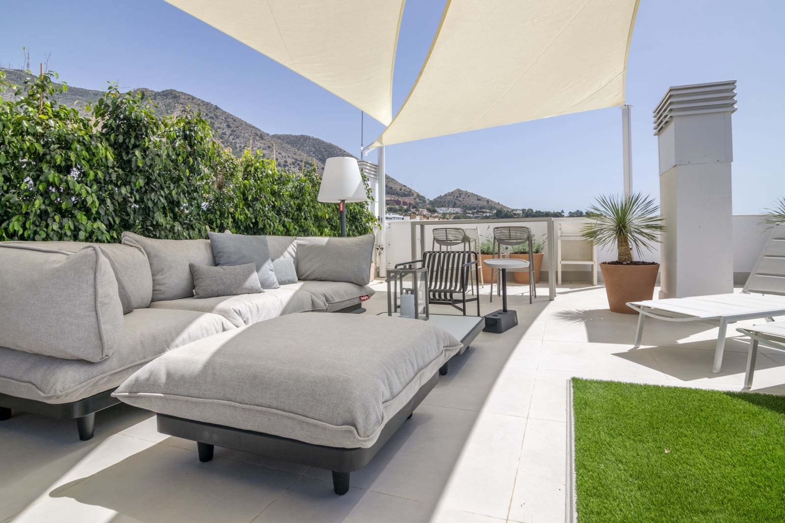 3 bedroom Penthouse for sale in Fuengirola with pool garage - € 699,000 (Ref: 9714628)