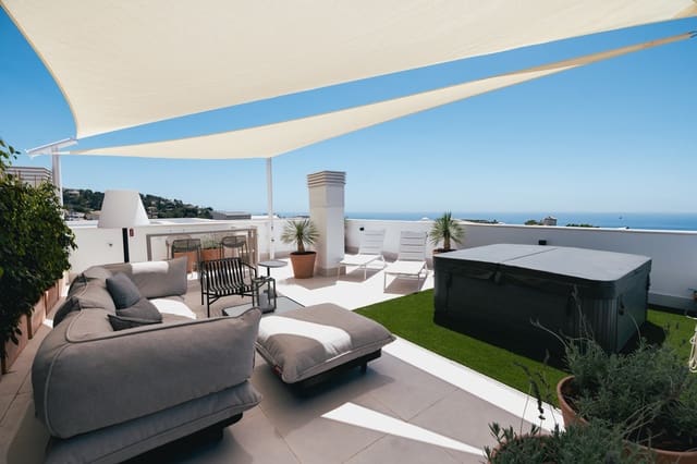 3 sovrum Takvåning till salu i El Higuerón, Fuengirola med pool garage - 699 000 € (Ref: 9714628)