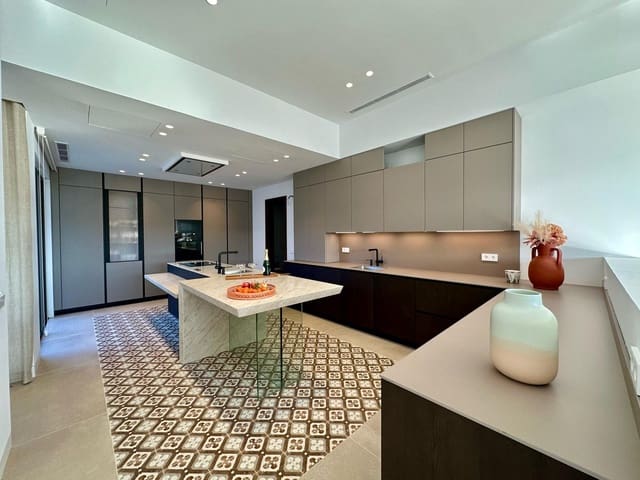 5 sovrum Villa till salu i Sotogrande Alto, San Roque med pool garage - 5 400 000 € (Ref: 9721444)