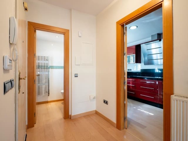4 sypialnia Dom na sprzedaż w Los Pacos, Fuengirola z basenem garażem - 699 000 € (Ref: 9726459)