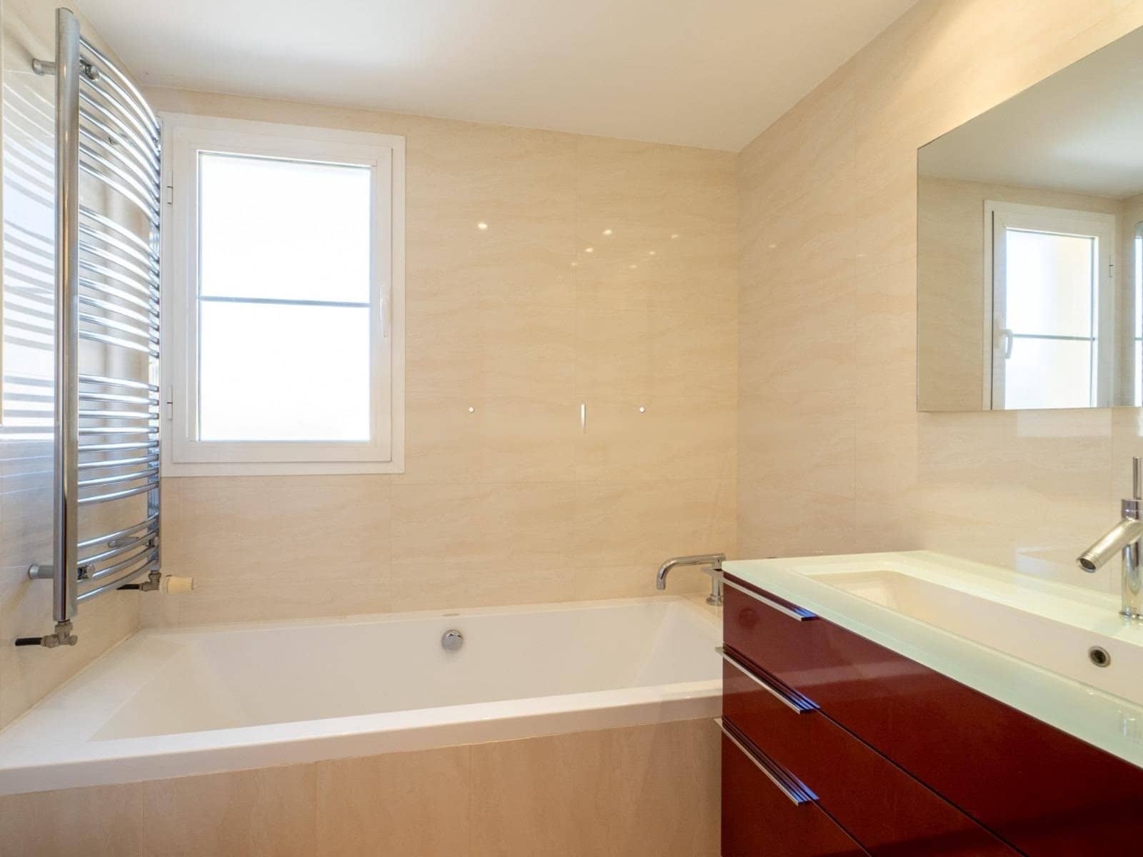 4 chambre Maison de Ville à vendre à Fuengirola avec piscine garage - 699 000 € (Ref: 9726459)