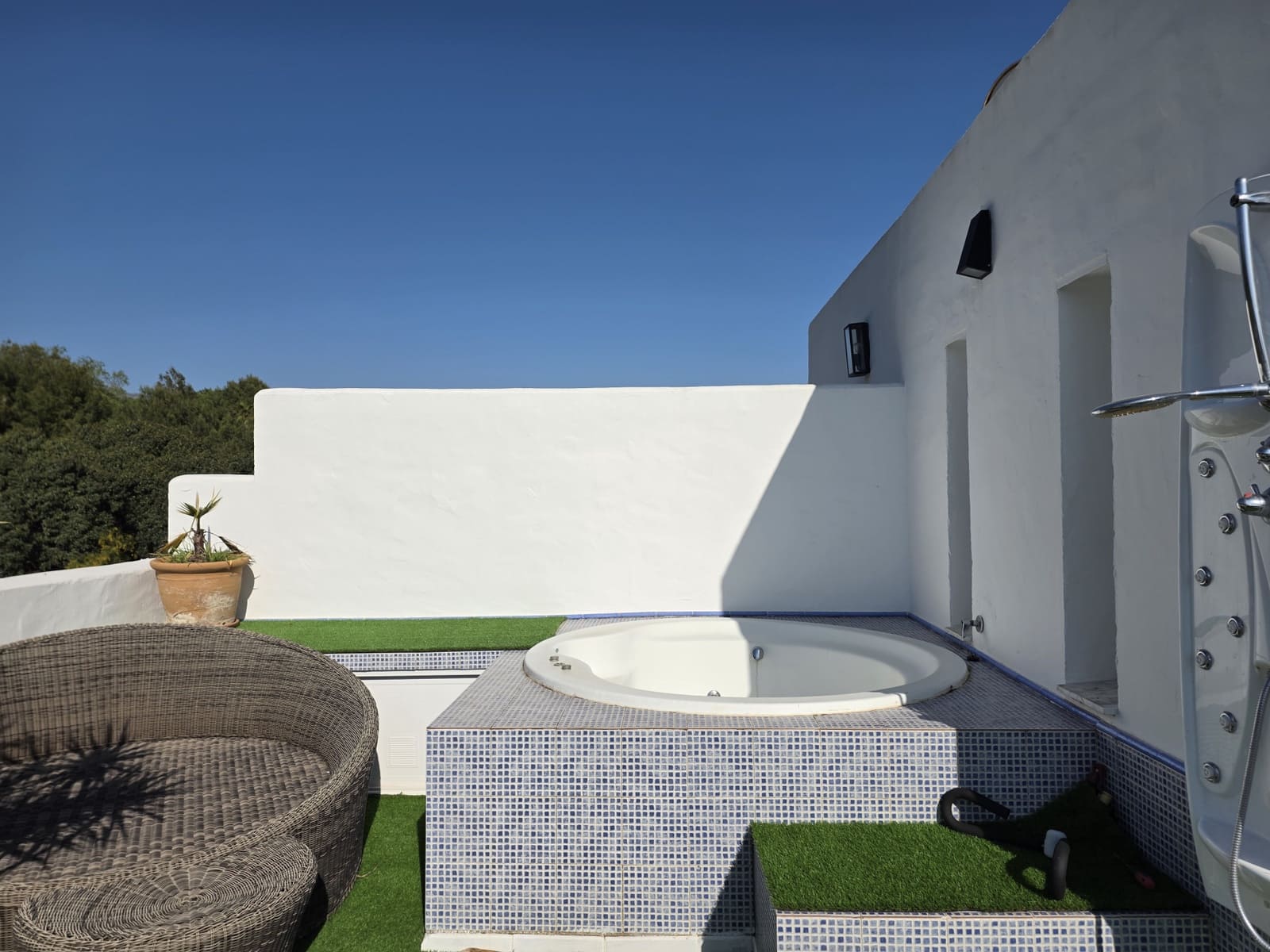 Casa de 4 habitaciones en Marbella en venta con piscina garaje - 1.090.000 € (Ref: 9758819)