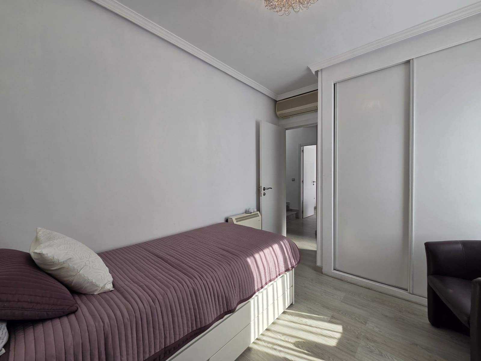 Casa de 4 habitaciones en Marbella en venta con piscina garaje - 1.090.000 € (Ref: 9758819)