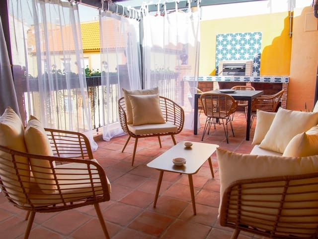 Byhus til salg i Málaga by - € 1.800.000 (Ref: 9761881)