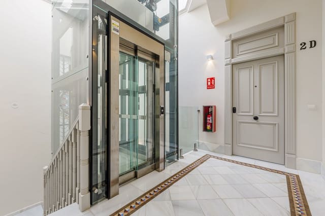 2 chambre Appartement à vendre à Malaga ville avec garage - 2 050 000 € (Ref: 9783187)