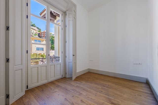 2 chambre Appartement à vendre à Malaga ville avec garage - 2 050 000 € (Ref: 9783187)