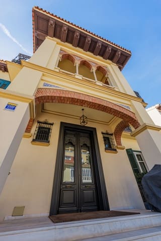 2 sovrum Takvåning till salu i Málaga stad med garage - 1 850 000 € (Ref: 9783187)