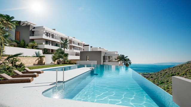 3 quarto Penthouse para venda em Manilva com piscina garagem - 575 000 € (Ref: 9783188)