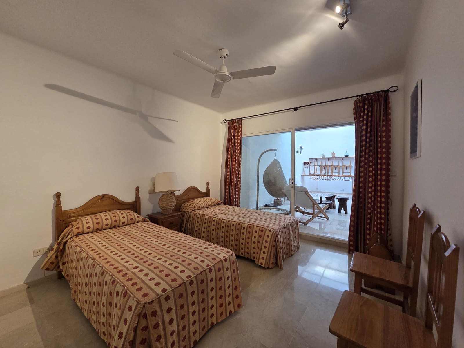 4 soveværelse Lejlighed til salg i Marbella med swimmingpool garage - € 2.095.000 (Ref: 9788306)