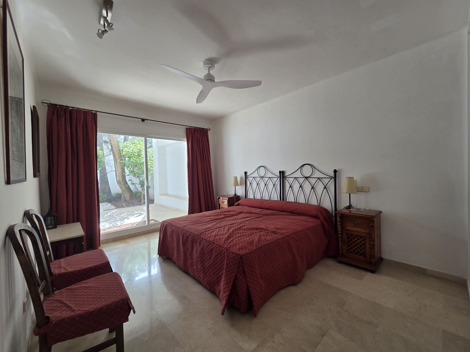 4 sovrum Lägenhet till salu i Marbella med pool garage - 2 095 000 € (Ref: 9788306)
