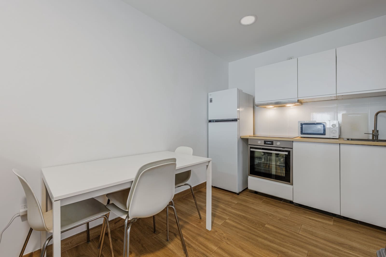 2 Zimmer Apartment zu verkaufen in La Cala de Mijas mit Pool - 289.000 € (Ref: 9796982)