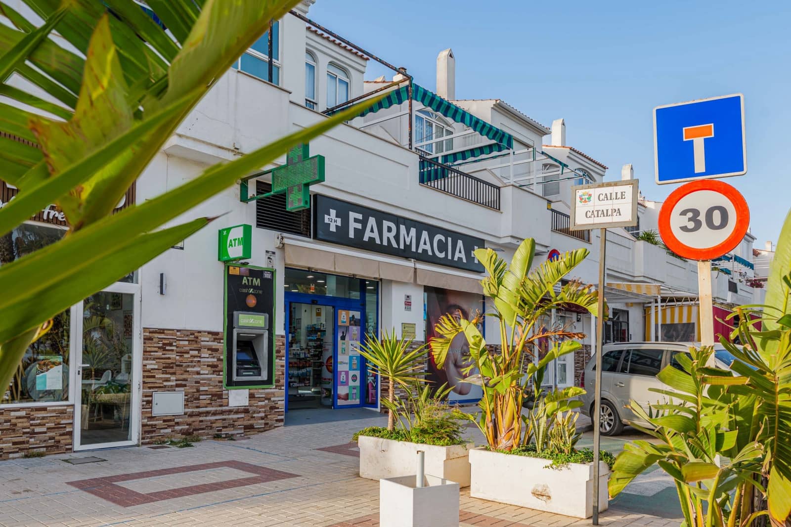 2 Zimmer Apartment zu verkaufen in La Cala de Mijas mit Pool - 289.000 € (Ref: 9796982)