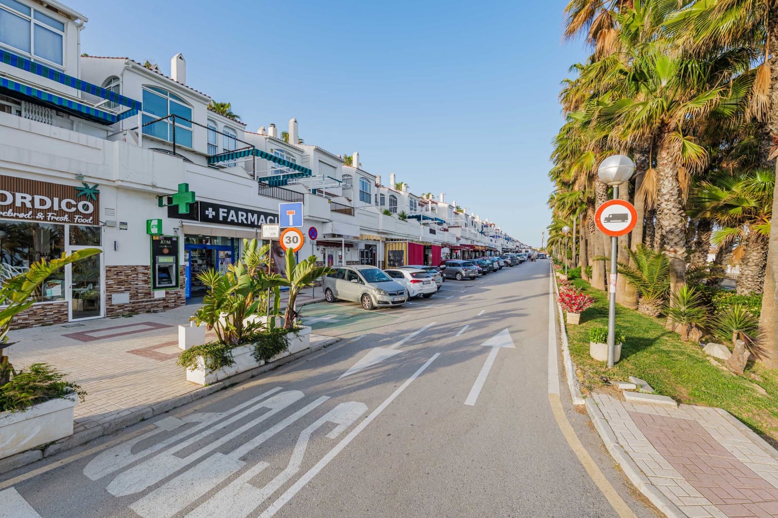 2 Zimmer Apartment zu verkaufen in La Cala de Mijas mit Pool - 289.000 € (Ref: 9796982)
