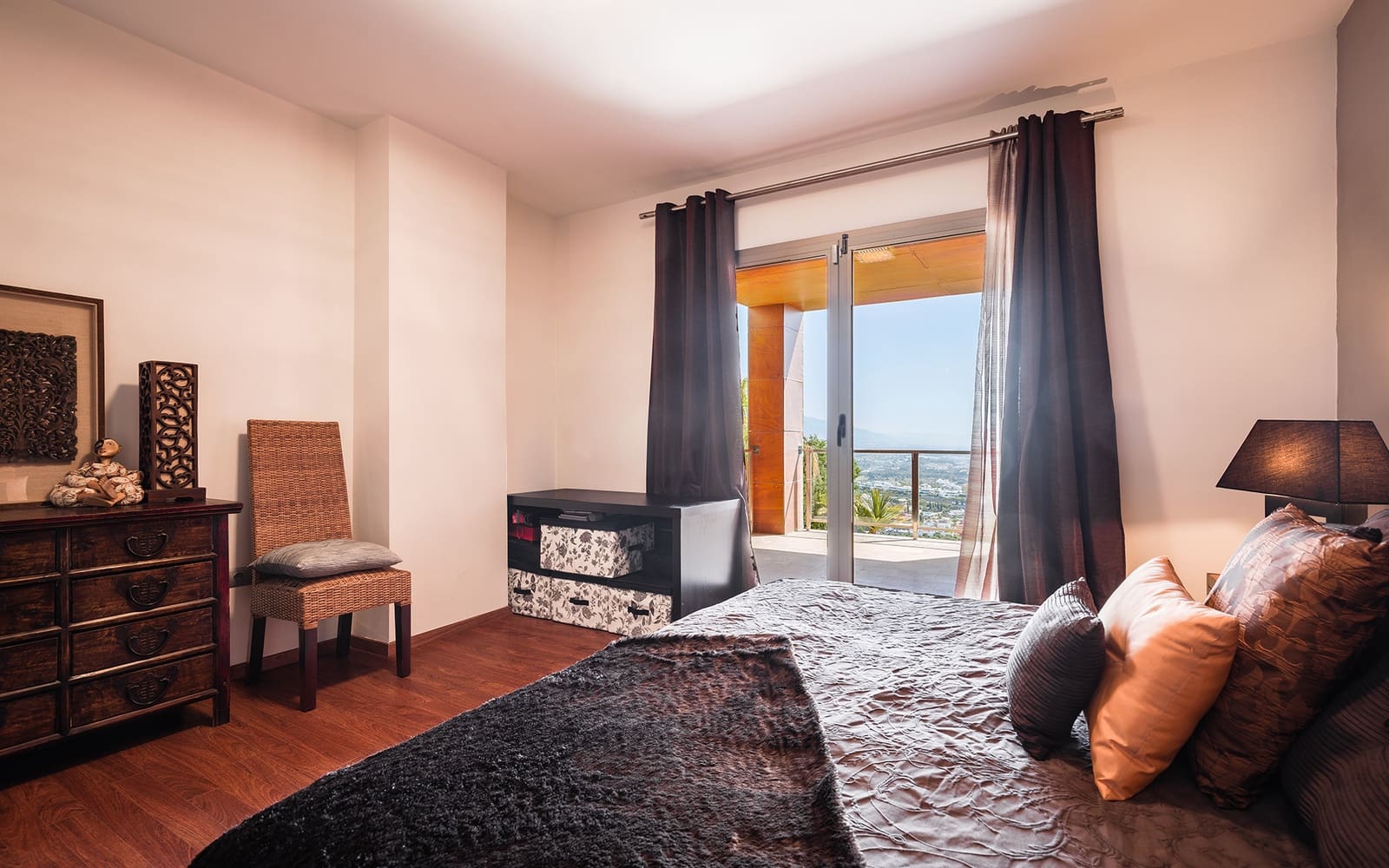 3 soveværelse Byhus til salg i Benahavis med swimmingpool garage - € 975.000 (Ref: 9806366)