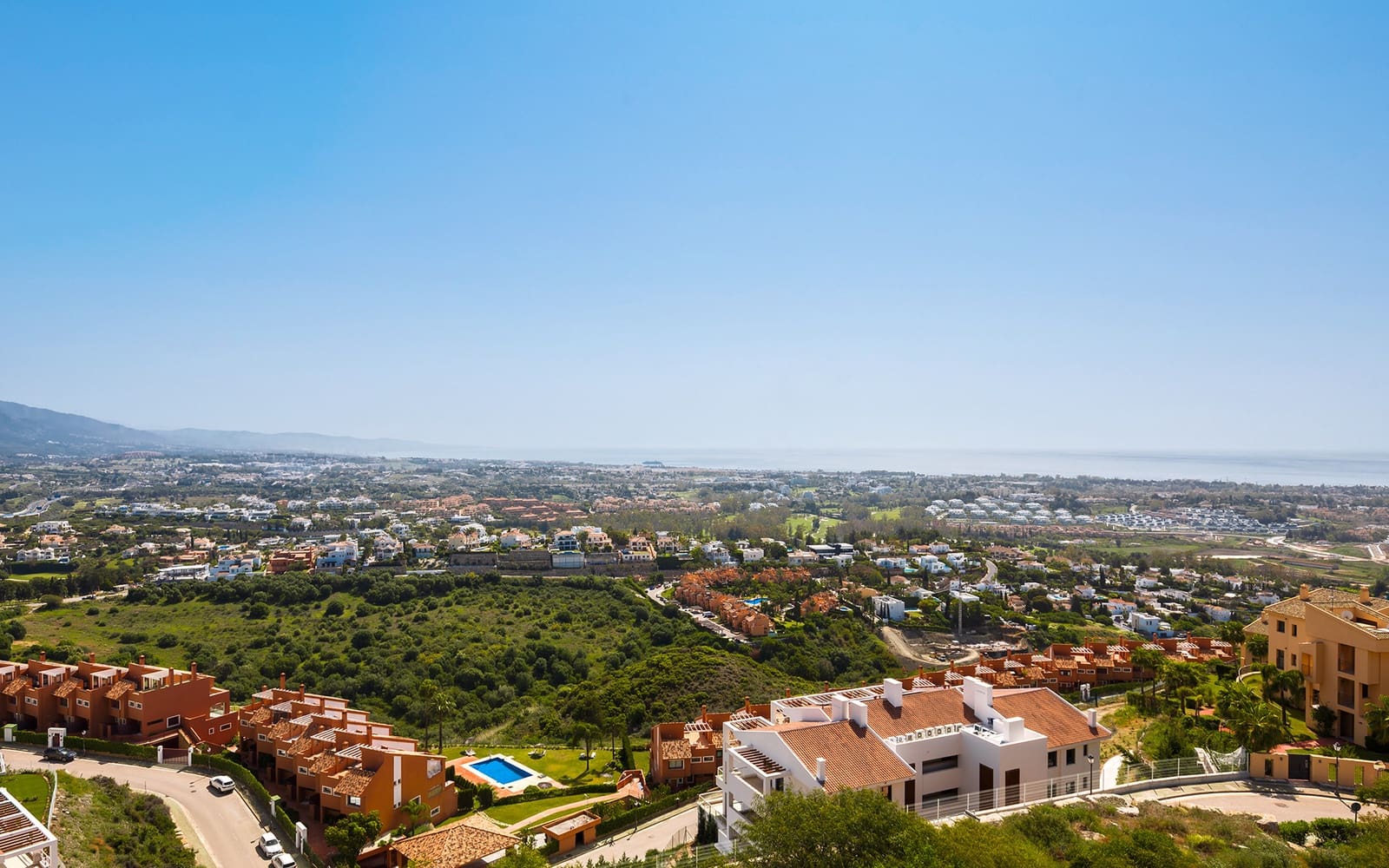 3 soveværelse Byhus til salg i Benahavis med swimmingpool garage - € 975.000 (Ref: 9806366)