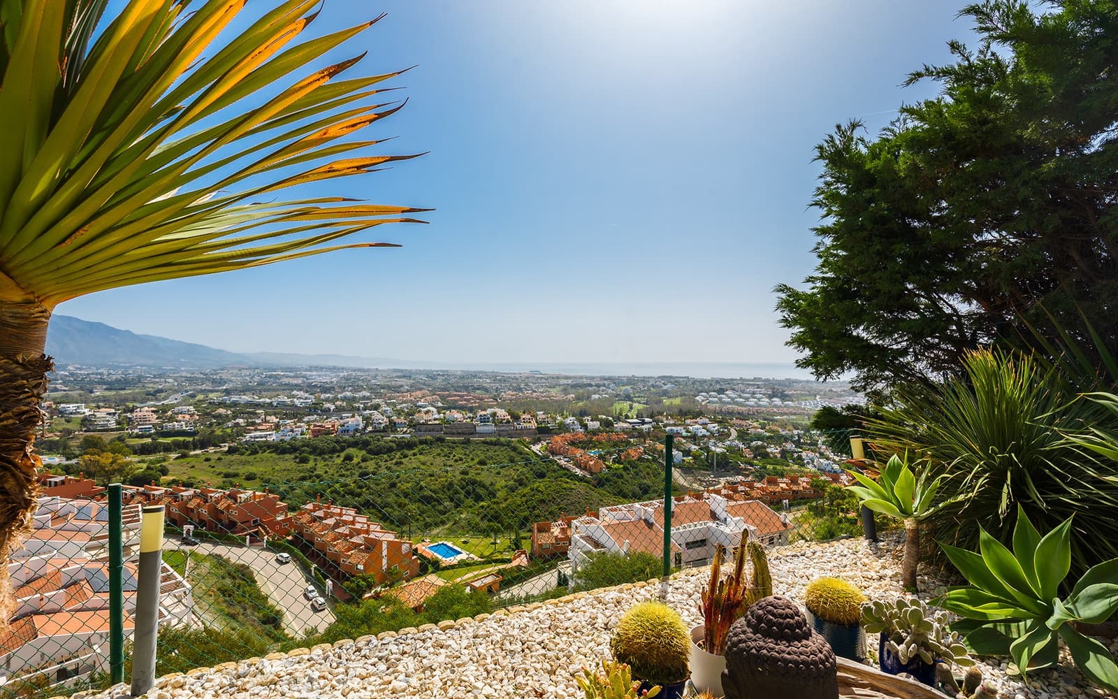 3 soveværelse Byhus til salg i Benahavis med swimmingpool garage - € 975.000 (Ref: 9806366)