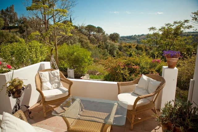 3 soverom Finca/Herregård til salgs i El Padrón, Estepona med svømmebasseng garasje - € 795 000 (Ref: 9822487)