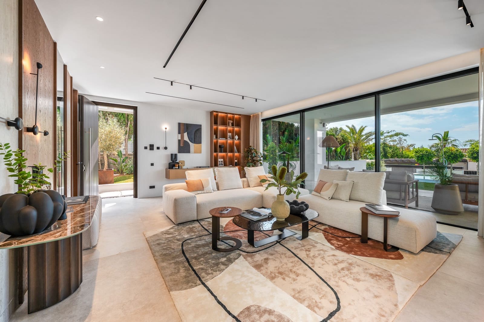 Chalet de 6 habitaciones en Marbella en venta con piscina garaje - 4.995.000 € (Ref: 9828985)