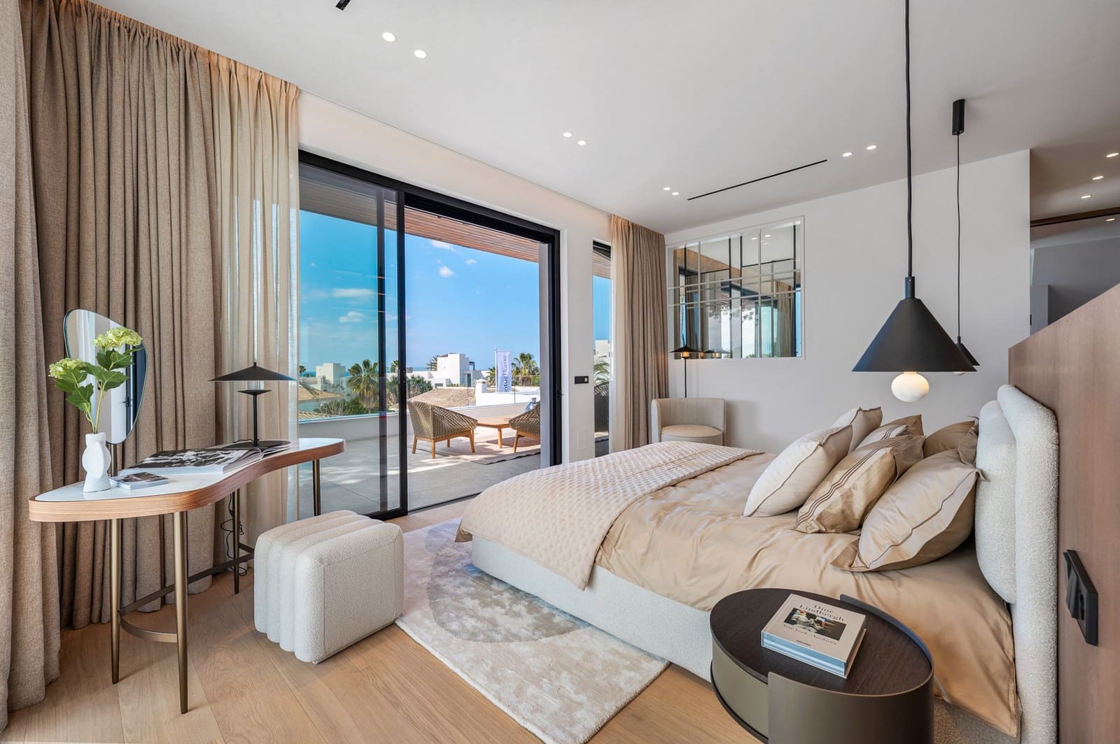 Chalet de 6 habitaciones en Marbella en venta con piscina garaje - 4.995.000 € (Ref: 9828985)