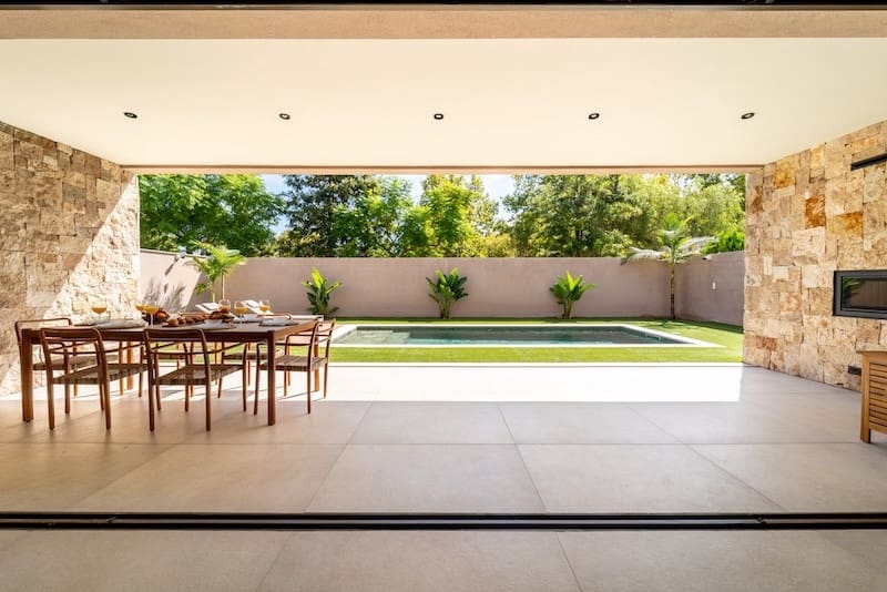 3 bedroom Villa for sale in Alhaurin de la Torre with pool garage - € 1,950,000 (Ref: 9828986)