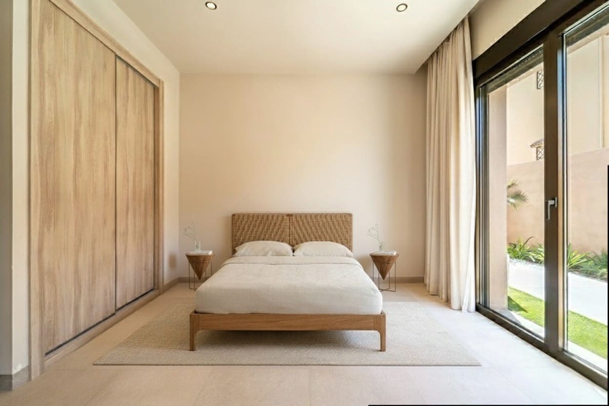 3 bedroom Villa for sale in Alhaurin de la Torre with pool garage - € 1,950,000 (Ref: 9828986)