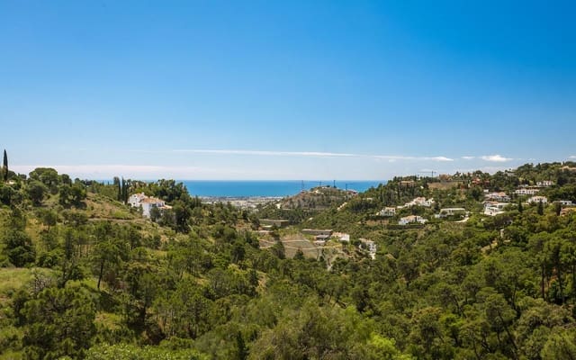 Terrain à Bâtir à vendre à El Madroñal, Benahavís - 17 000 000 € (Ref: 9843301)